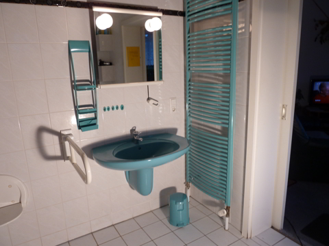 Sanit&auml;rbereich 5